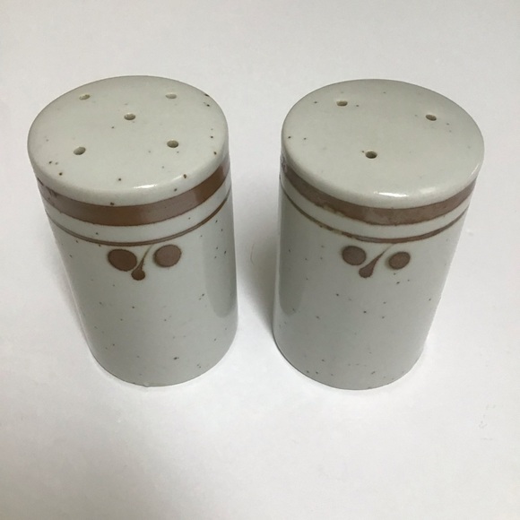 Otagiri Japan Brown Speckled Stoneware Salt & Pepper Shakers Boho Vintage Japan - Picture 1 of 13